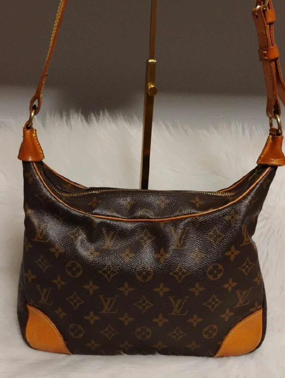 SALE! Louis Vuitton Boulogne 35 Vintage Monogram Shoulder Bag
